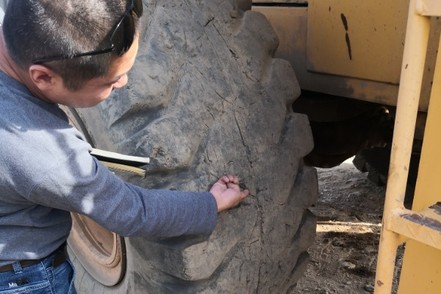 In the case of 23.5-25 used in coal mine loading and unloading site